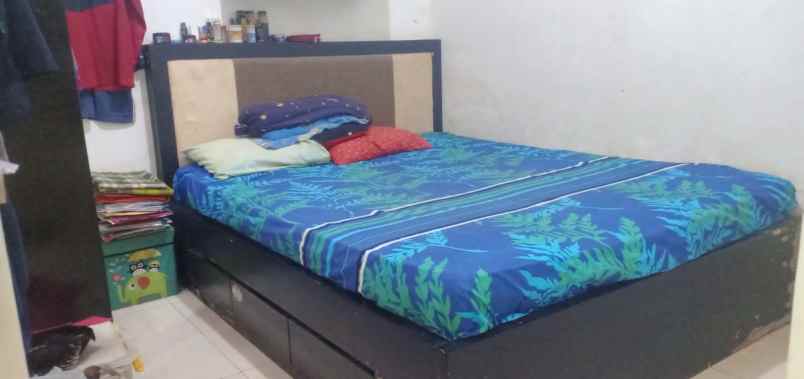 dijual rumah ciputat jombang