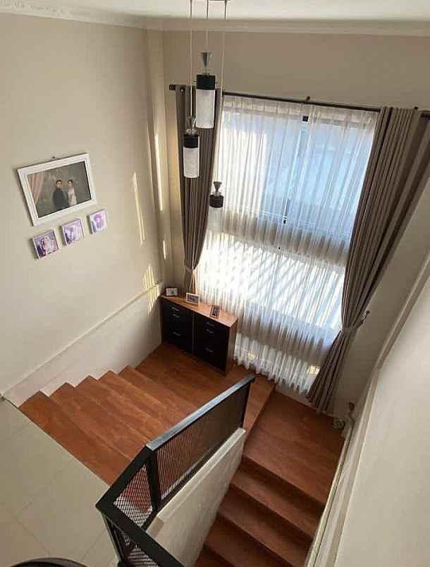 dijual rumah cisaranten kulon