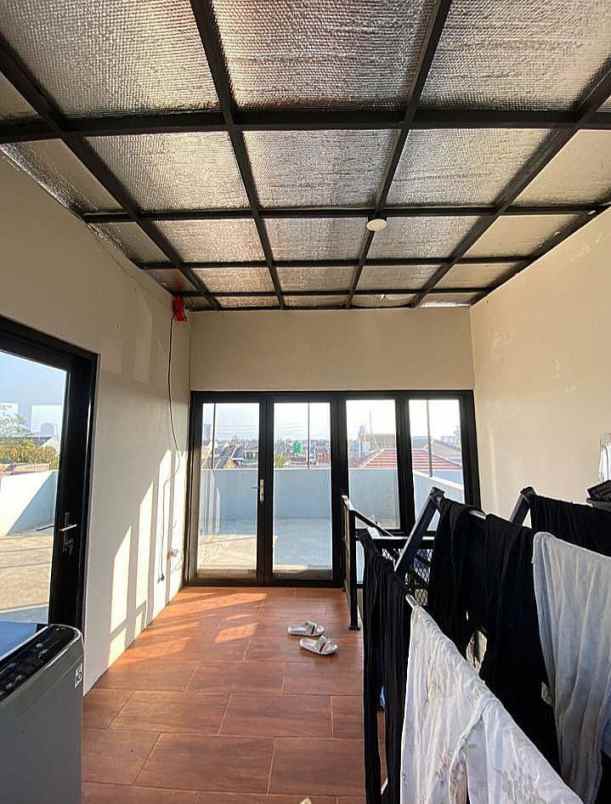 dijual rumah cisaranten kulon