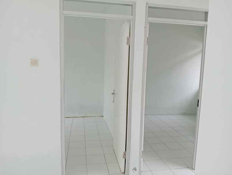 dijual rumah citra maja raya