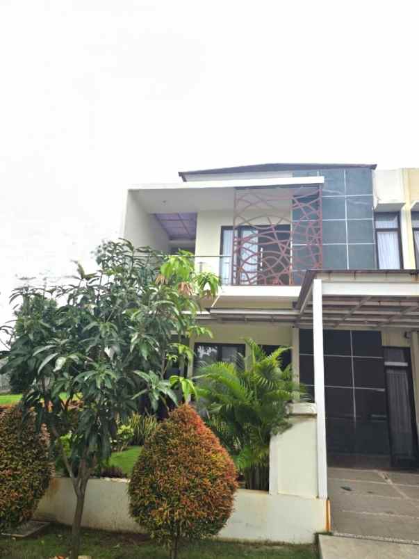 dijual rumah cluster arana harapan