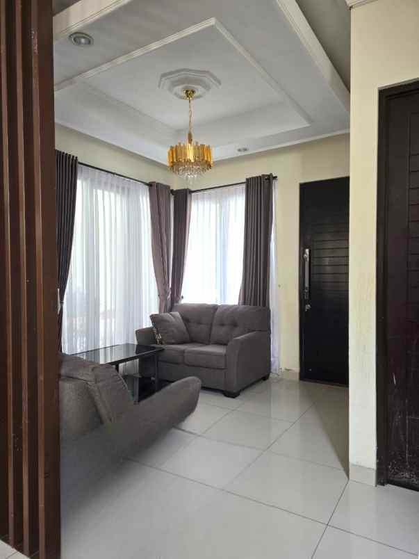 dijual rumah cluster arana harapan