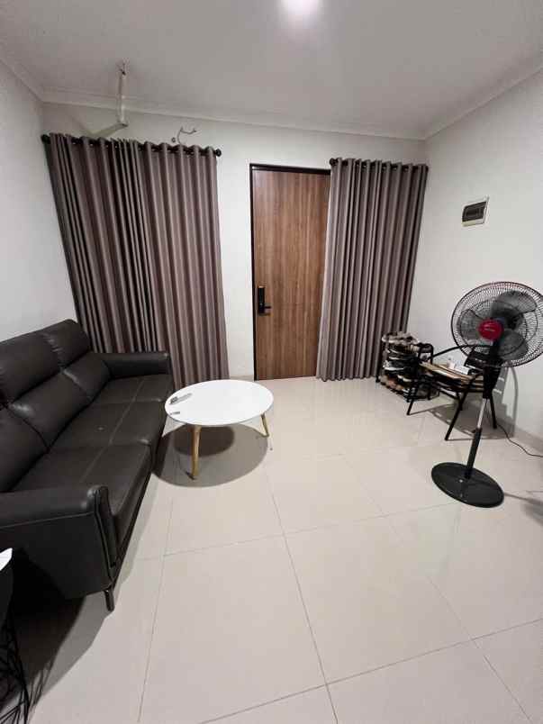 dijual rumah cluster cherryville grand