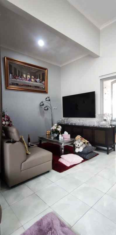 dijual rumah cluster ifolia kota