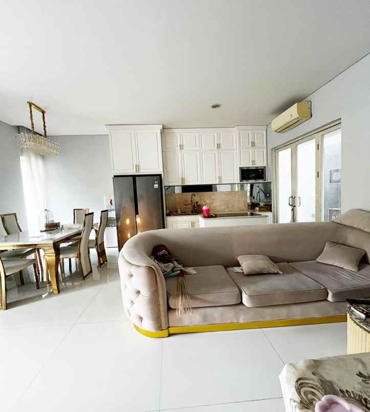 dijual rumah cluster kahuripan park kel