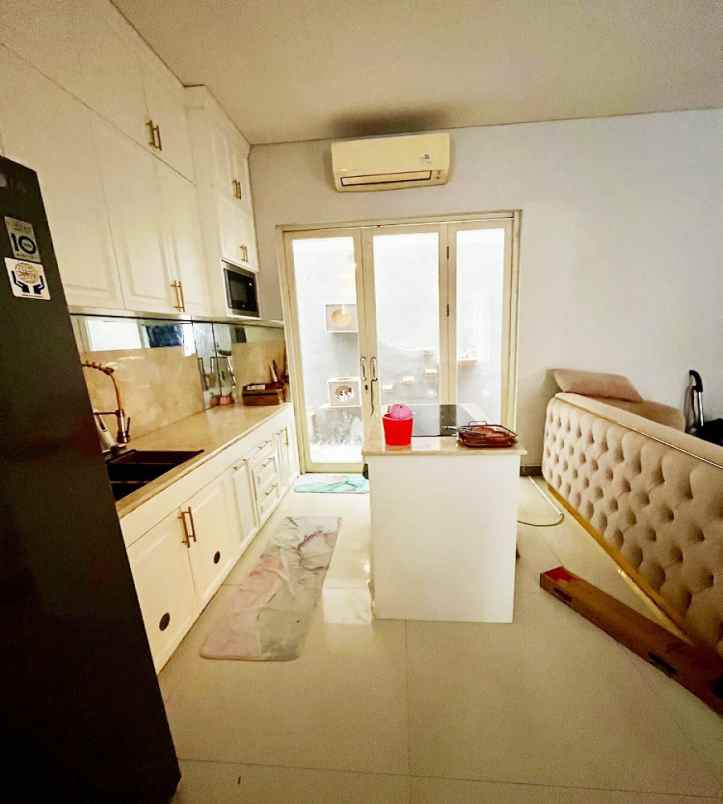 dijual rumah cluster kahuripan park kel