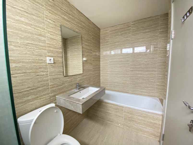 dijual rumah cluster semayang asya jgc