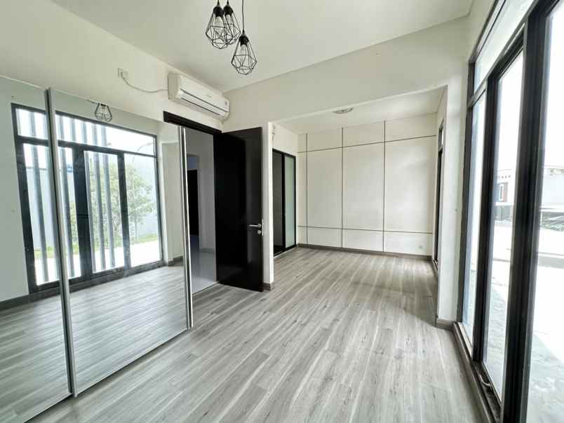 dijual rumah cluster shinano jgc
