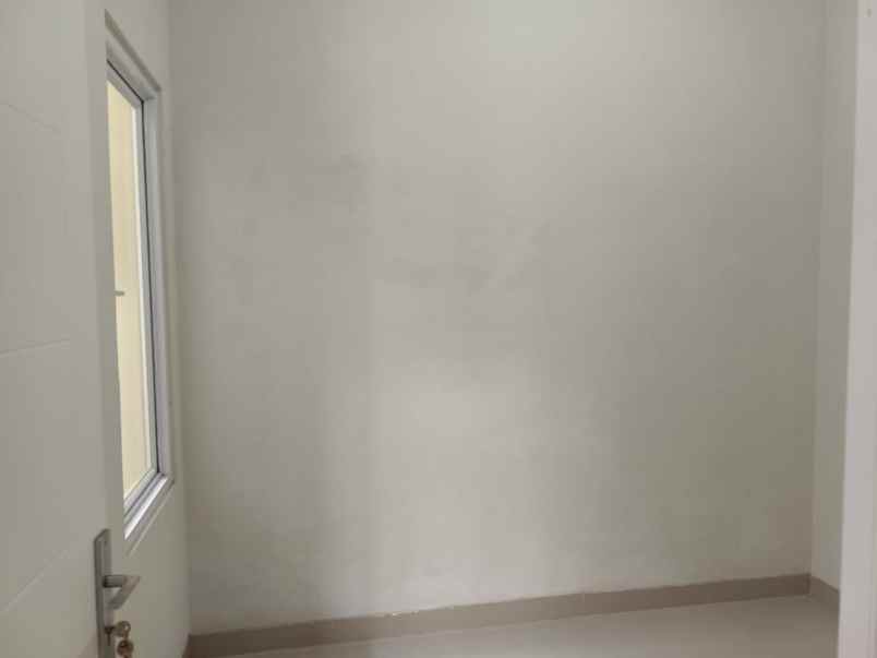 dijual rumah cogreg parung bogor