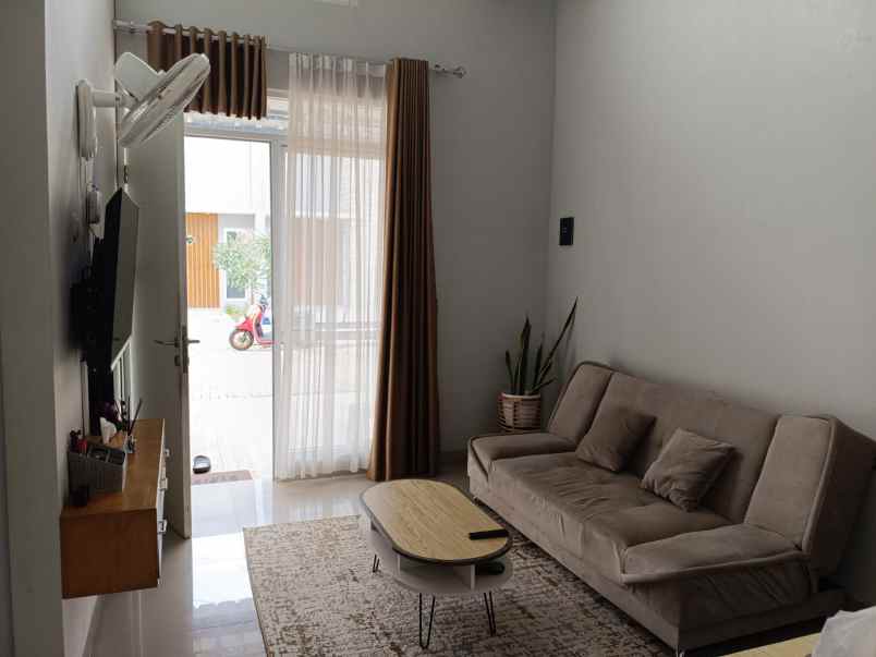 dijual rumah cogreg parung bogor