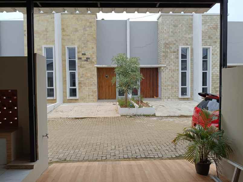 dijual rumah cogreg parung bogor