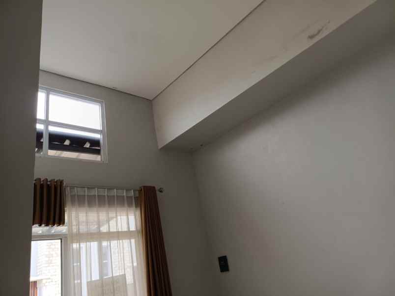 dijual rumah cogreg parung bogor