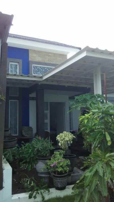 dijual rumah daerah menganti