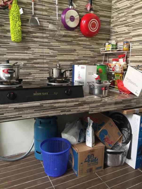 dijual rumah daerah menganti