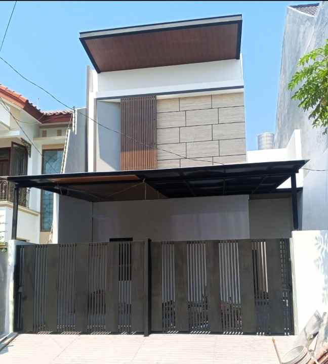 dijual rumah dharmahusada mas