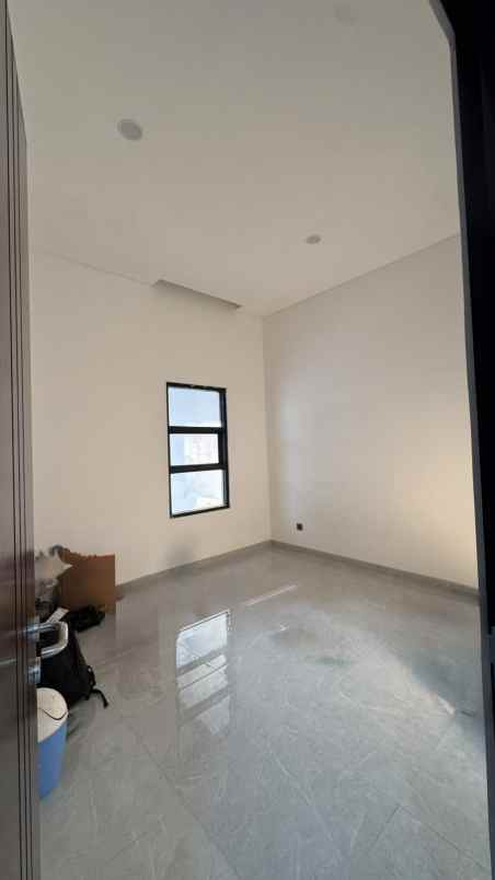 dijual rumah dharmahusada mas