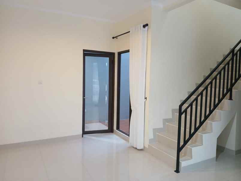 dijual rumah di asana residence cikeas