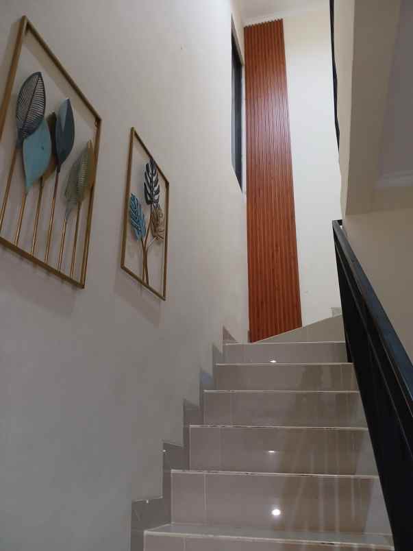 dijual rumah di asana residence cikeas