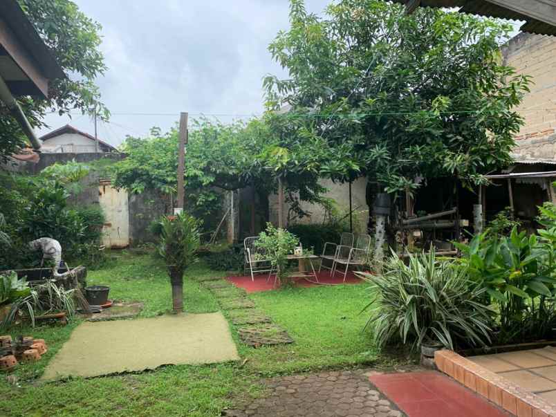 dijual rumah duku 24 pesanggrahan