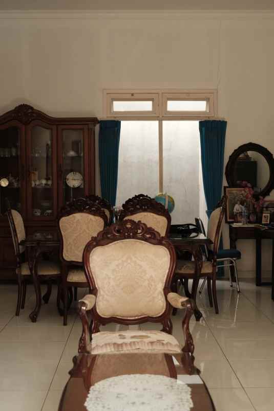 dijual rumah duren tiga
