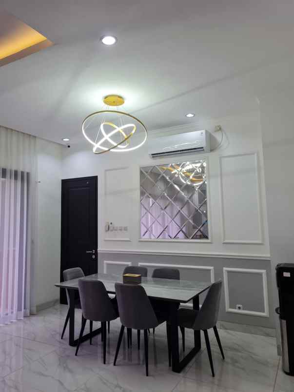 dijual rumah gading griya residence