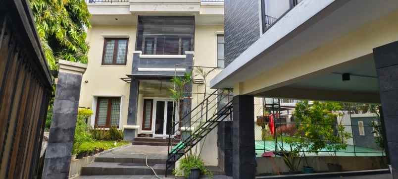 dijual rumah gading indah