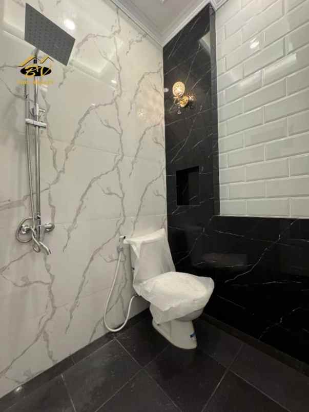 dijual rumah gandaria jagakarsa