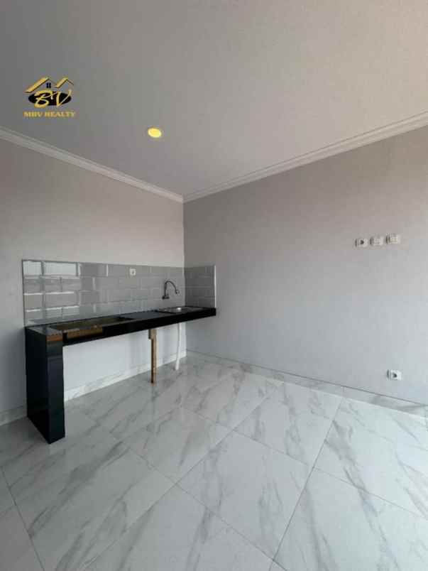 dijual rumah gandaria jagakarsa