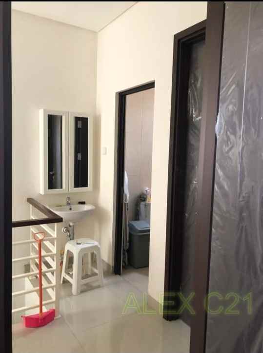 dijual rumah garden city cakung timur