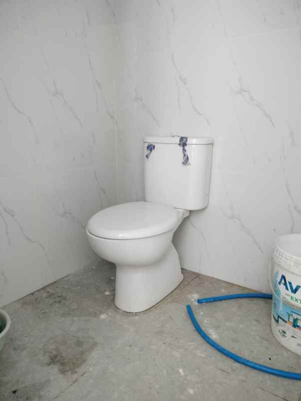 dijual rumah gedangan