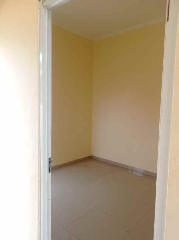 dijual rumah gg damai tanah merah kec