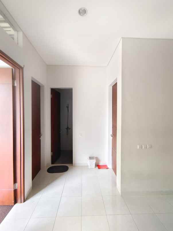 dijual rumah grand permata jingga