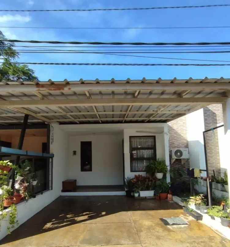 dijual rumah grand sharon residence