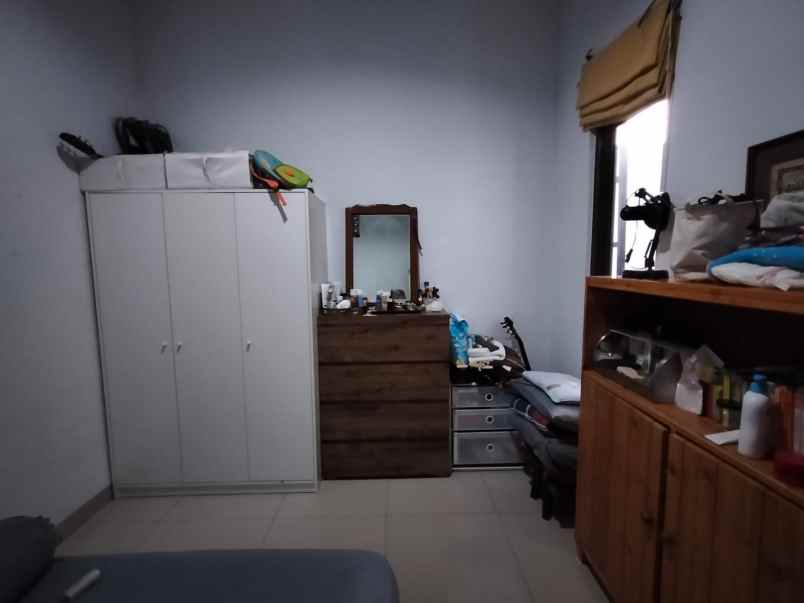 dijual rumah grand sharon residence