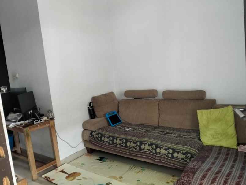 dijual rumah grand sharon residence