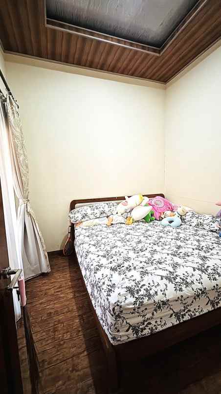 dijual rumah green ara residence kota