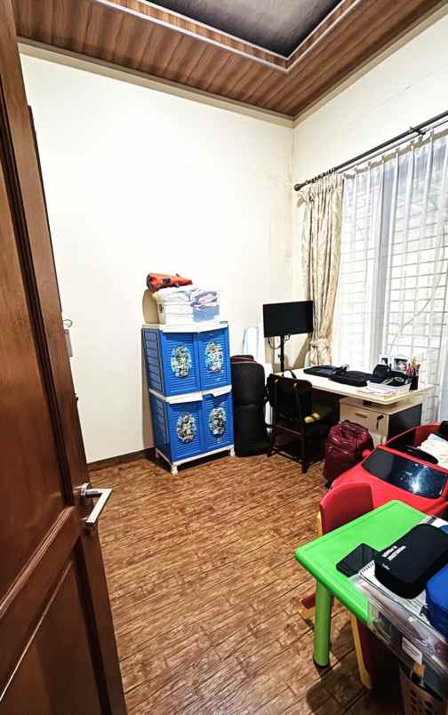 dijual rumah green ara residence kota