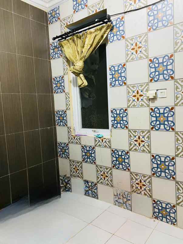 dijual rumah green garden cilincing