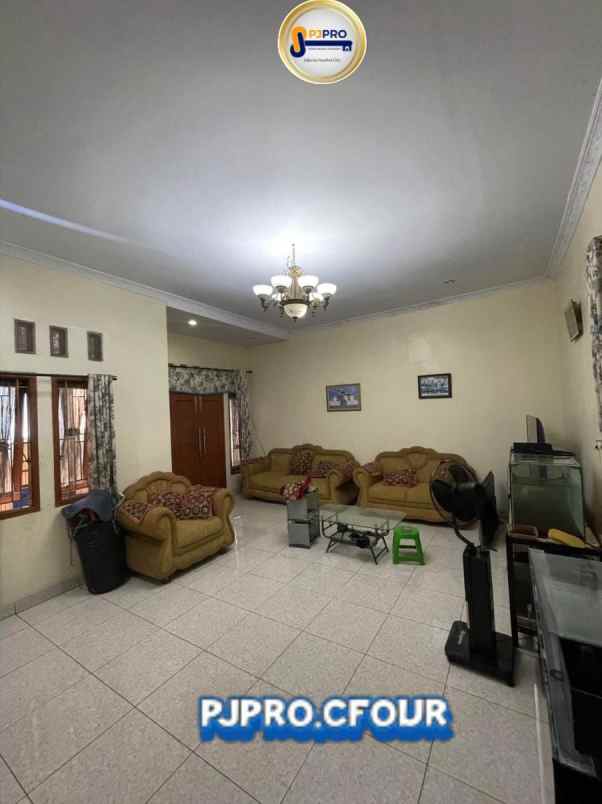 dijual rumah griya mustikasari