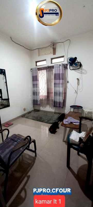 dijual rumah harapan indah cluster aralia