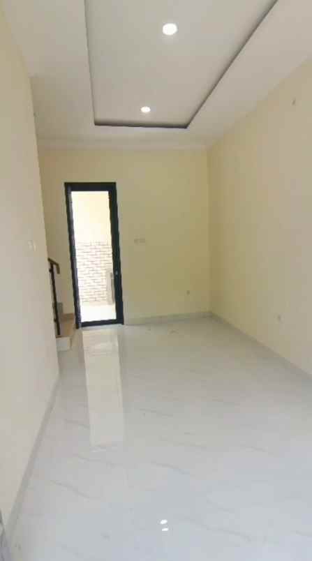 dijual rumah jagakarsa gandaria