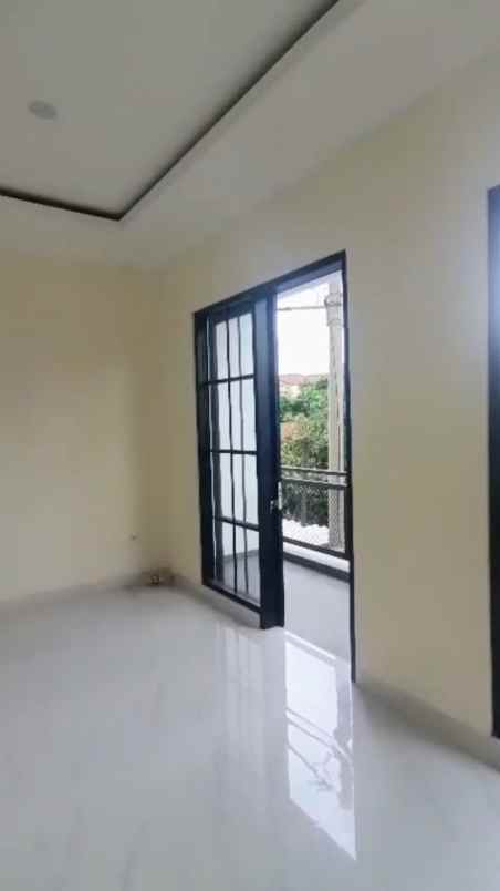 dijual rumah jagakarsa gandaria