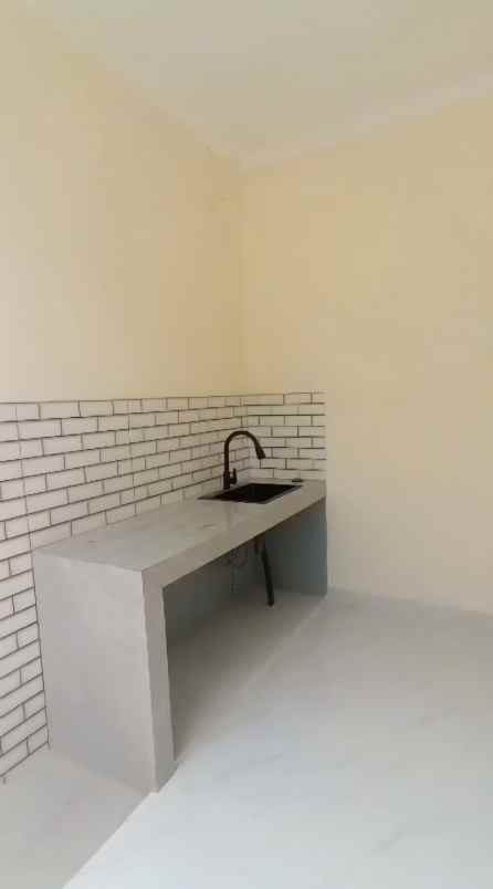 dijual rumah jagakarsa gandaria