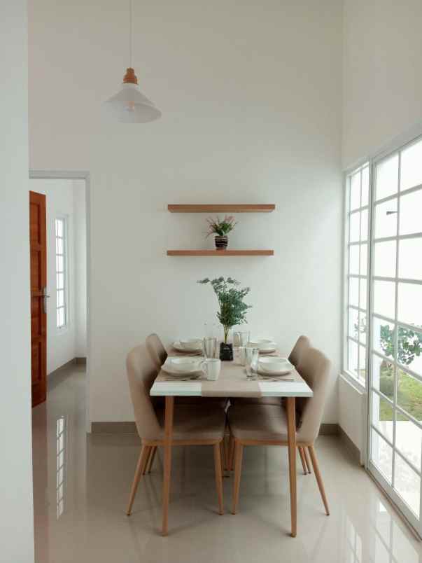 dijual rumah jalan alternatif kota