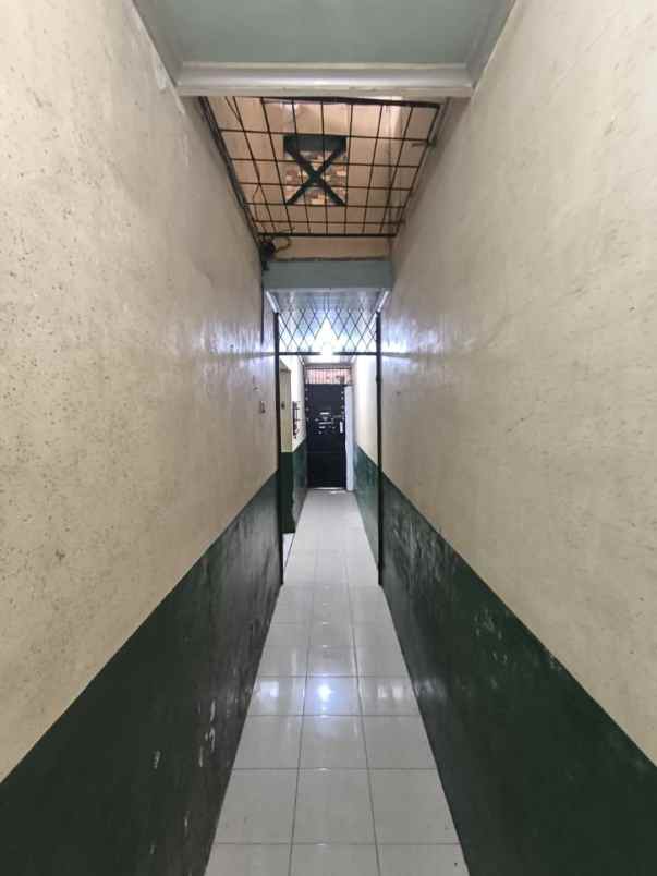 dijual rumah jalan cempaka putih tengah