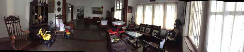 dijual rumah jalan ciliwung