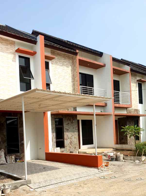 dijual rumah jalan gunung putri