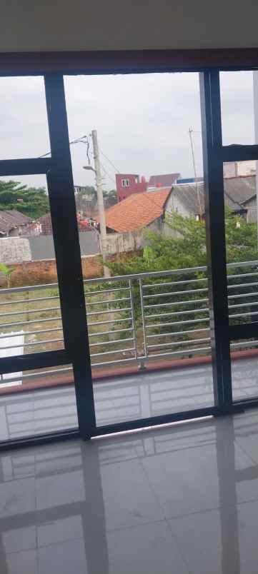 dijual rumah jalan gunung putri