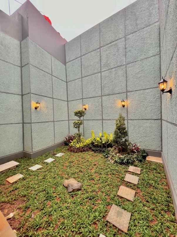 dijual rumah jalan kahfi 2 jagakarsa