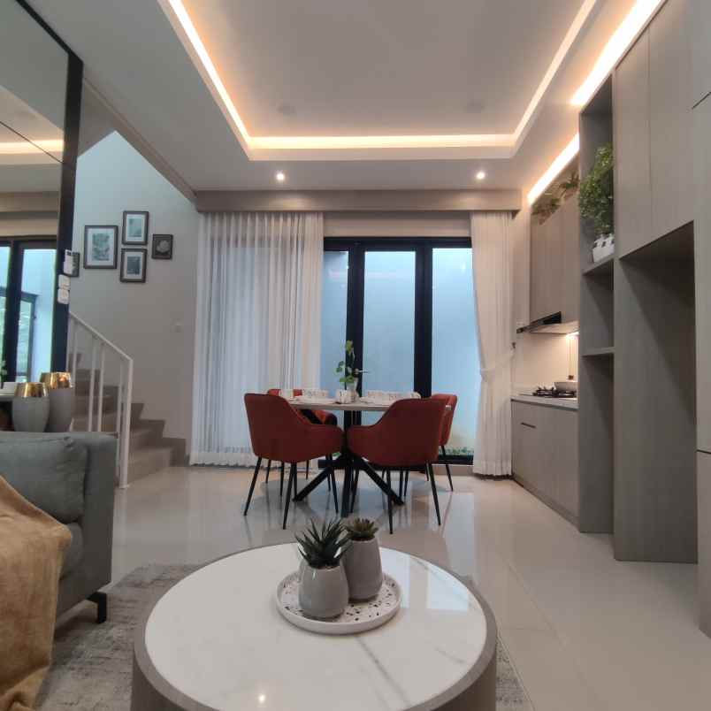 dijual rumah jalan raya mess al